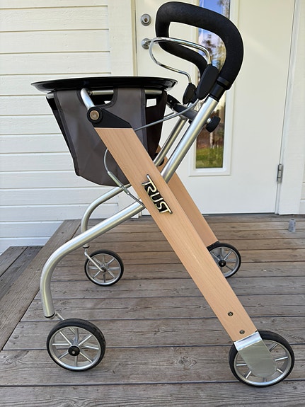 Product image 1 of 3