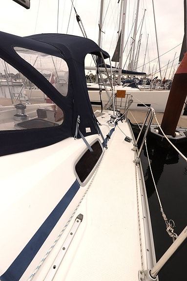 Bavaria 38 Cruiser 24 of 24