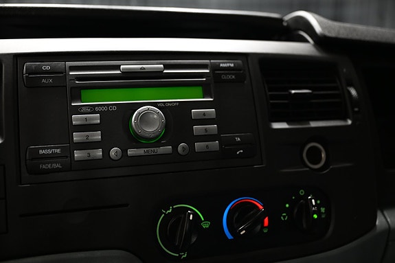 Ford Transit 18 of 21