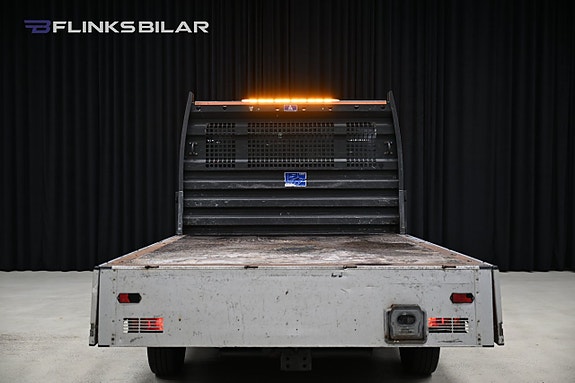 Ford Transit 8 of 21