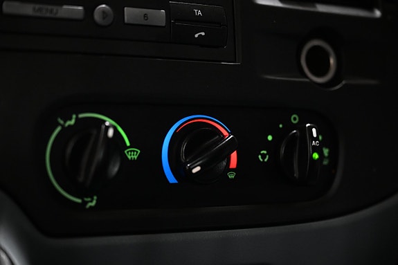 Ford Transit 17 of 21
