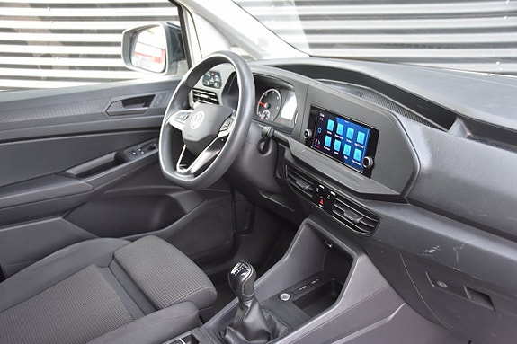 Volkswagen Caddy Maxi 12 of 17