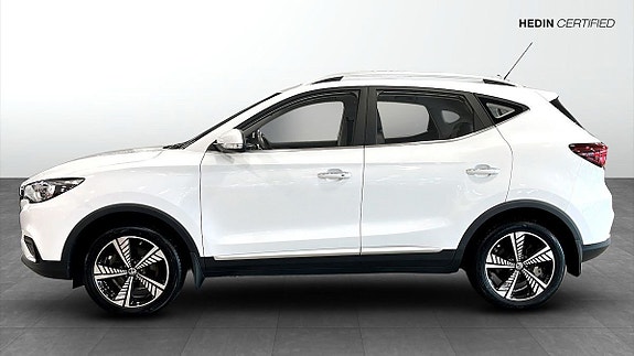MG ZS EV 3 of 13