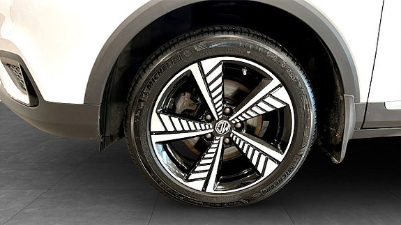 MG ZS EV 13 of 13