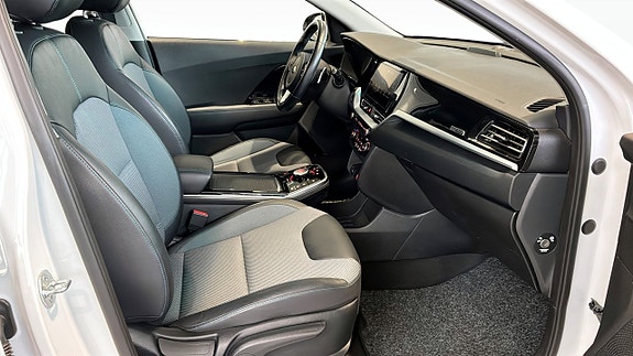 Kia e-Niro 3 of 12