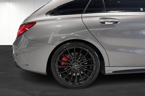 Mercedes-Benz CLA45 5 of 14