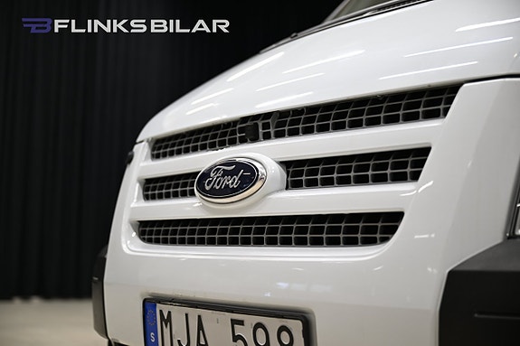 Ford Transit 2 of 25