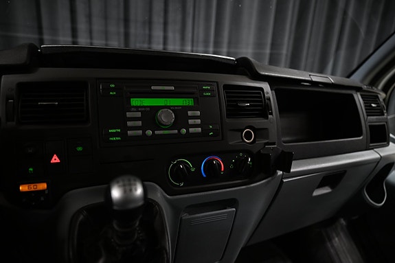 Ford Transit 21 of 25