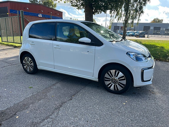 Volkswagen e-Up! 4 of 6