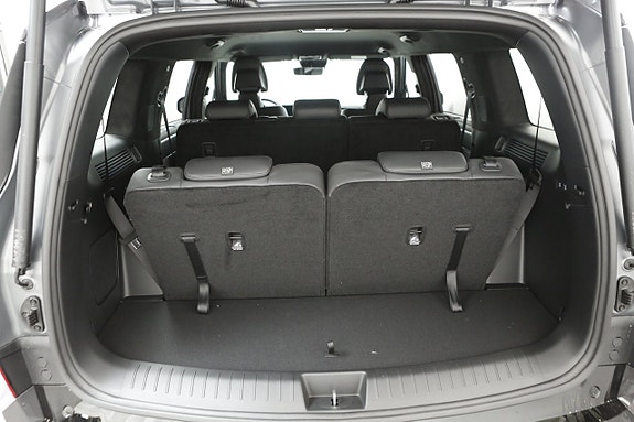 Hyundai Santa Fe 21 of 23