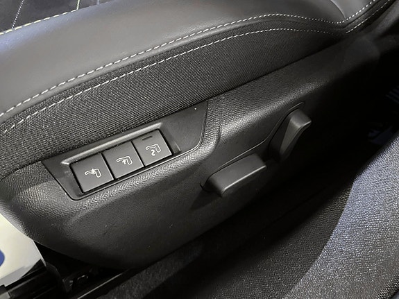 Peugeot 2008 19 of 22