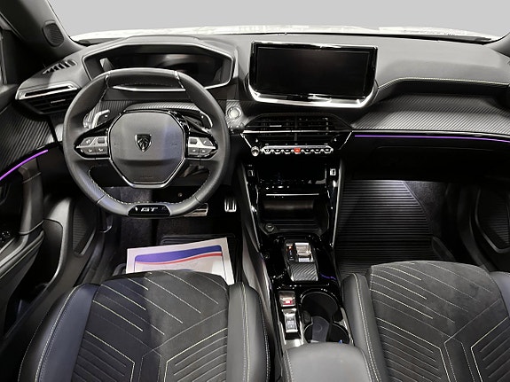 Peugeot 2008 7 of 22