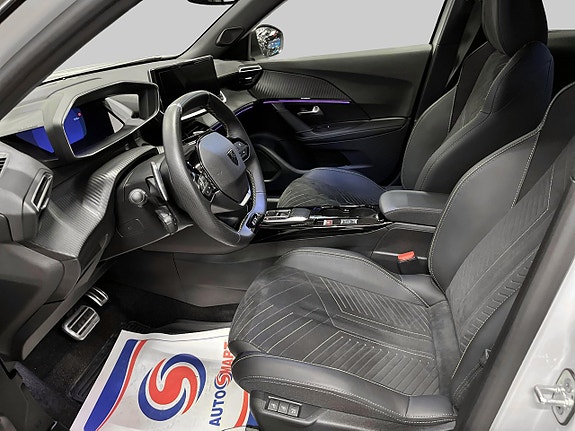 Peugeot 2008 8 of 22