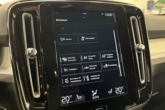 Volvo XC40 21 of 29