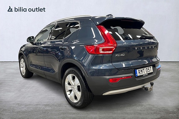 Volvo XC40 5 of 29