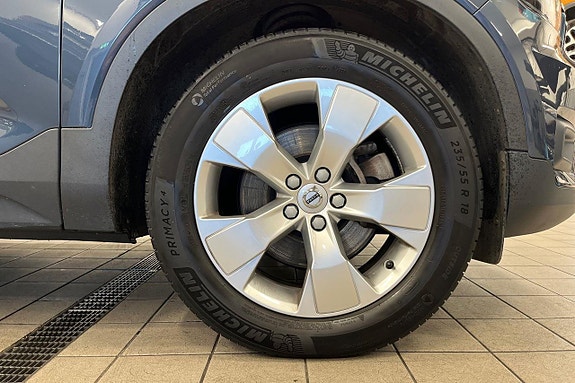 Volvo XC40 11 of 29