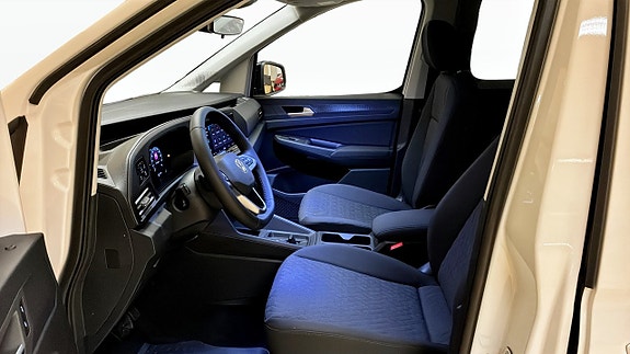 Volkswagen Caddy 8 of 12