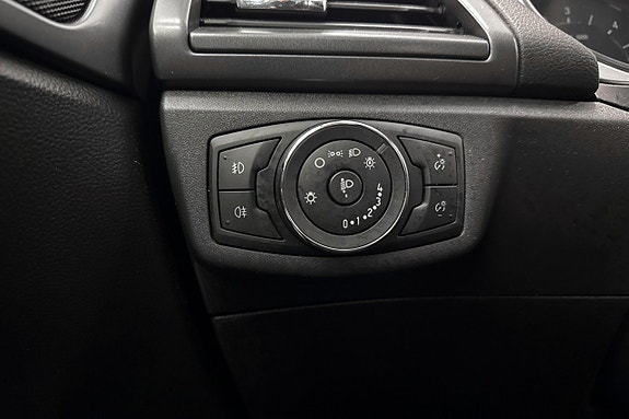 Ford Mondeo 18 of 18