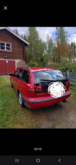 Volvo V40 6 of 9