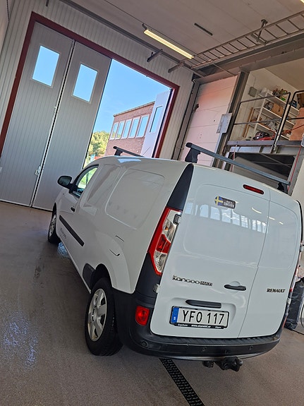 Renault Kangoo Express Maxi 9 of 9