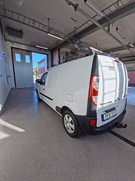 Renault Kangoo Express Maxi 8 of 9