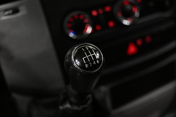 Volkswagen Crafter 18 of 25