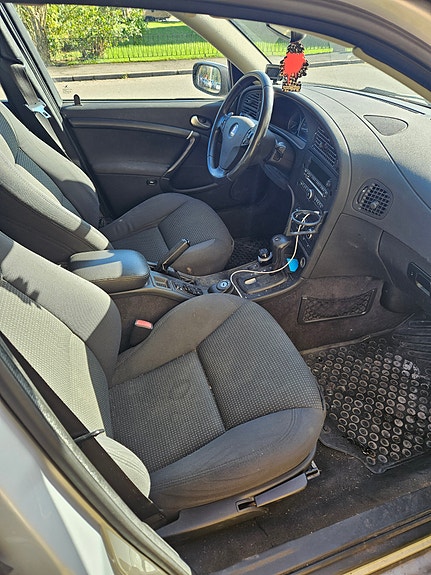 Saab 9-5 6 of 9