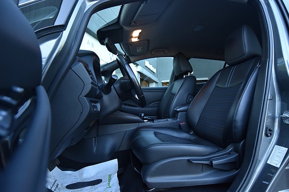Nissan Leaf 11 of 23