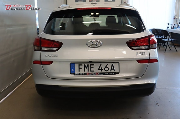 Hyundai i30 4 of 19