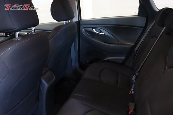 Hyundai i30 12 of 19
