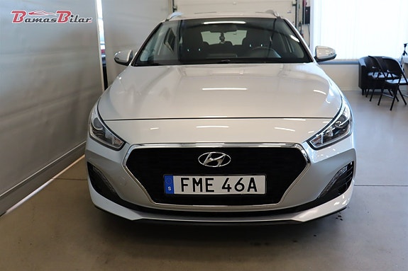 Hyundai i30 8 of 19