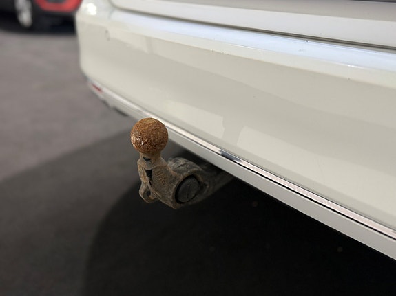 Volkswagen Passat 18 of 19