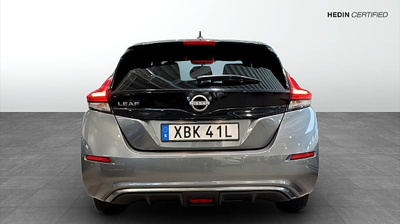 Nissan Leaf 7 of 12