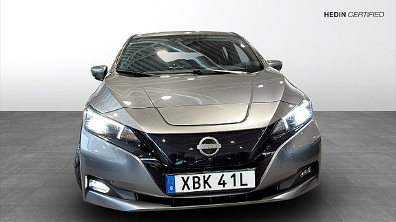 Nissan Leaf 8 of 12