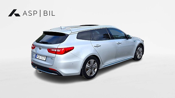 Kia Optima 8 of 17