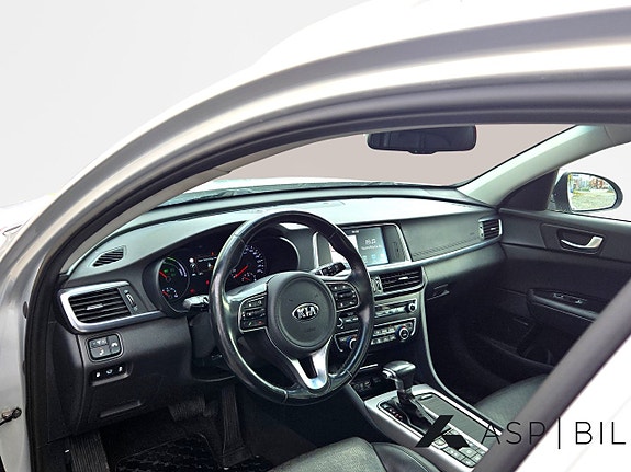 Kia Optima 11 of 17