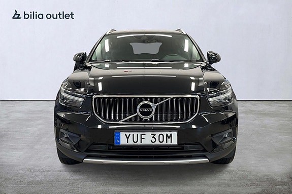 Volvo XC40 10 of 26