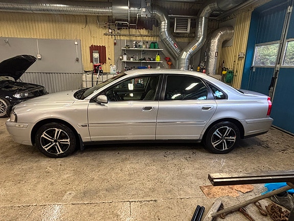 Volvo S80 6 of 8