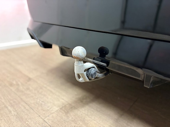 BMW i5 25 of 27