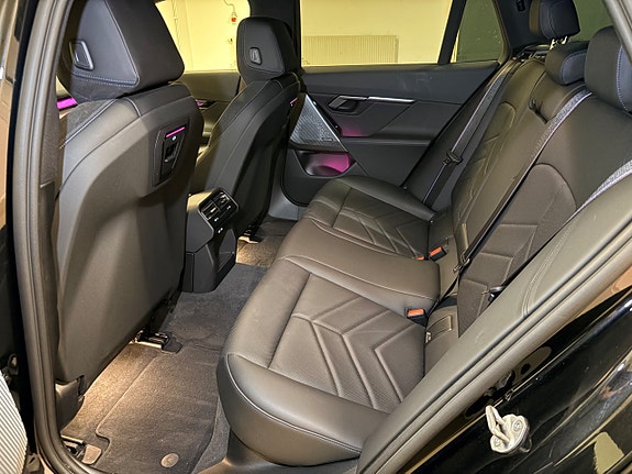 BMW i5 22 of 27
