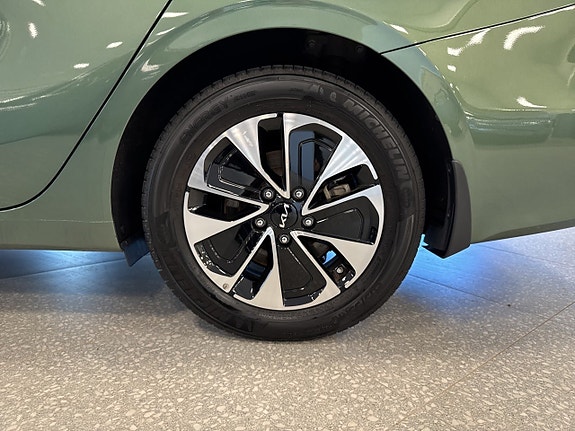 Kia Ceed 15 of 15
