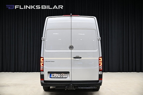 Volkswagen Crafter 9 of 30