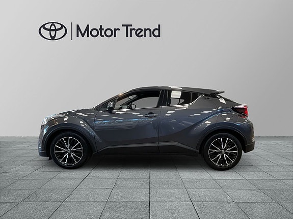 Toyota C-HR 4 of 20