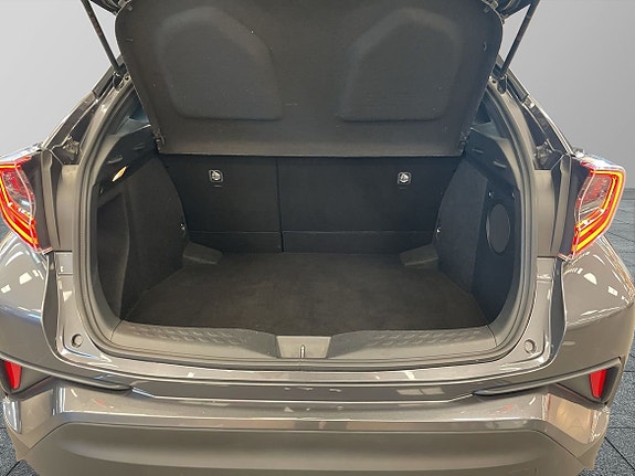 Toyota C-HR 19 of 20