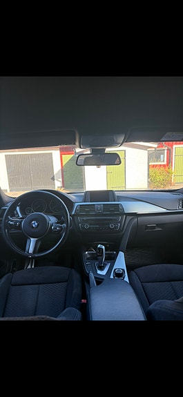 BMW 320d 5 of 7