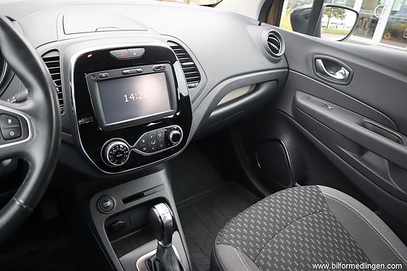 Renault Captur 12 of 14