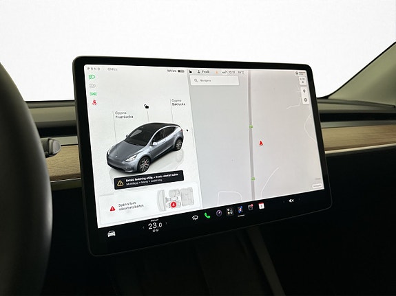 Tesla Model Y 19 of 30