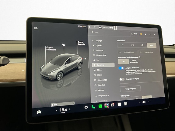 Tesla Model Y 20 of 30