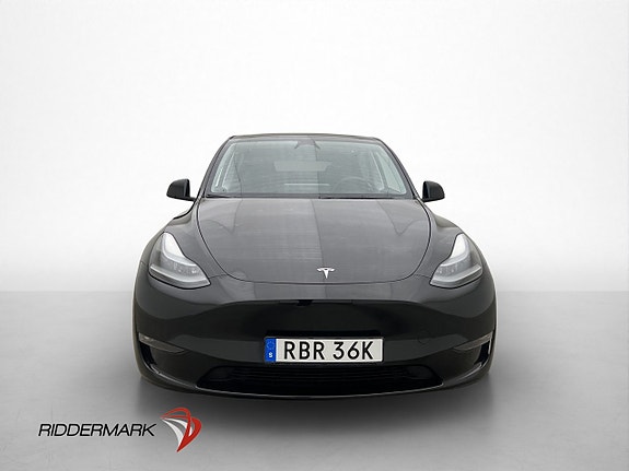 Tesla Model Y 3 of 30