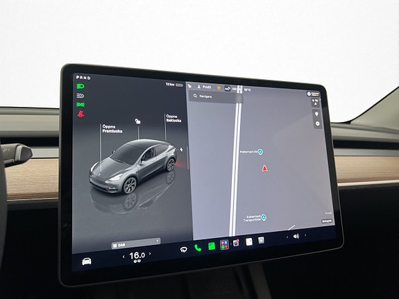 Tesla Model Y 14 of 30